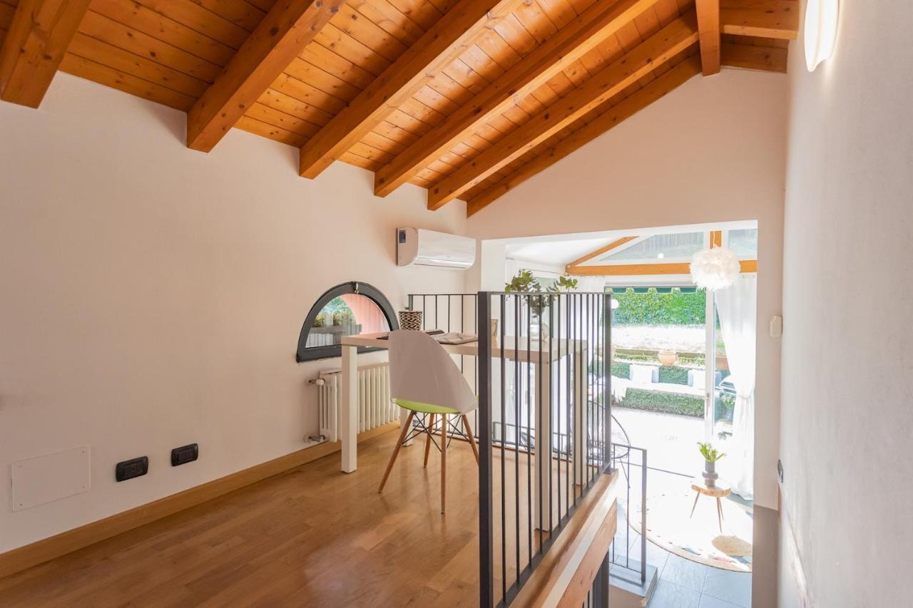 Appartamento Vico Garden-203 By Rent