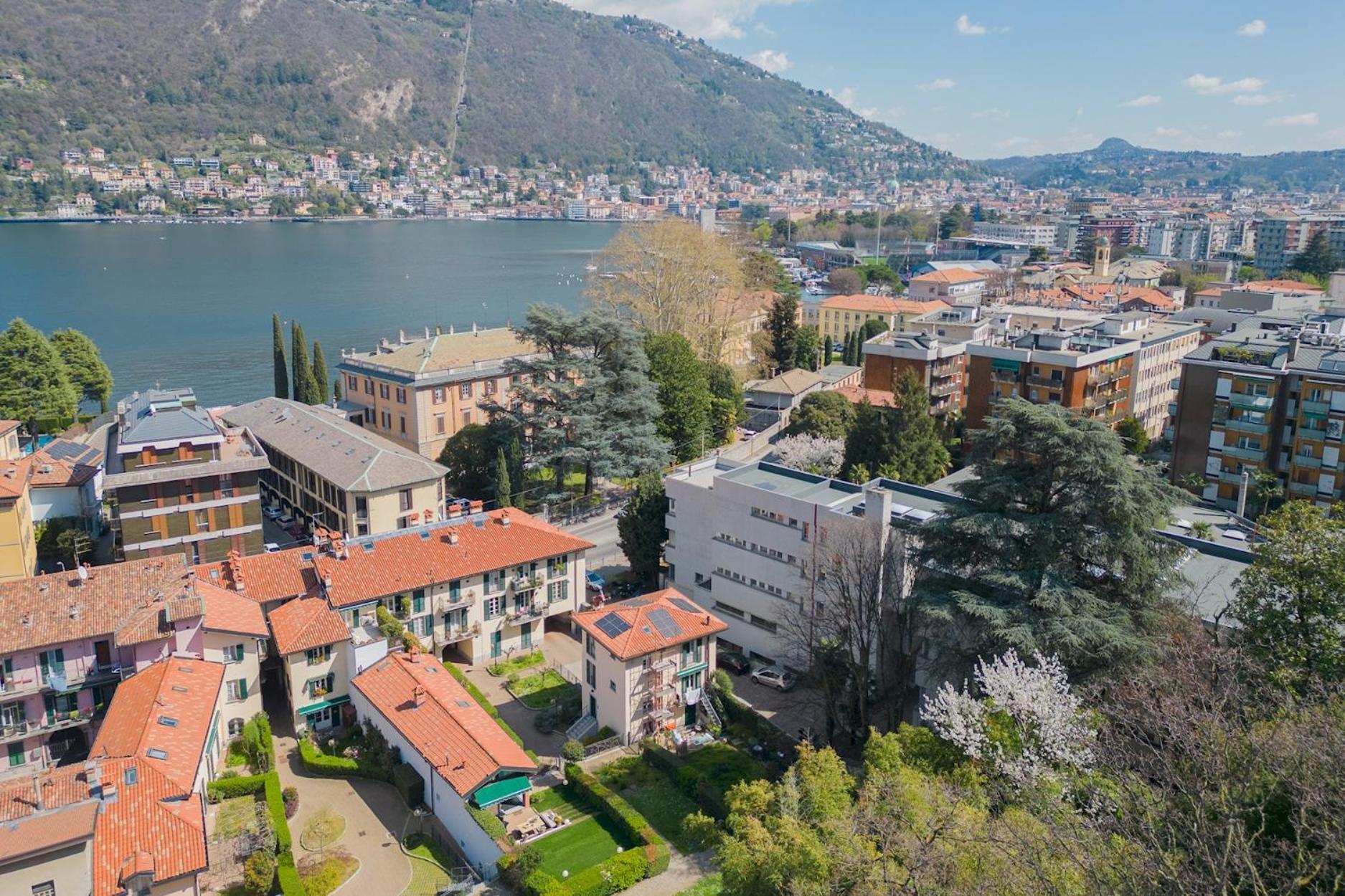 Appartamento Vico Garden-203 By Rent